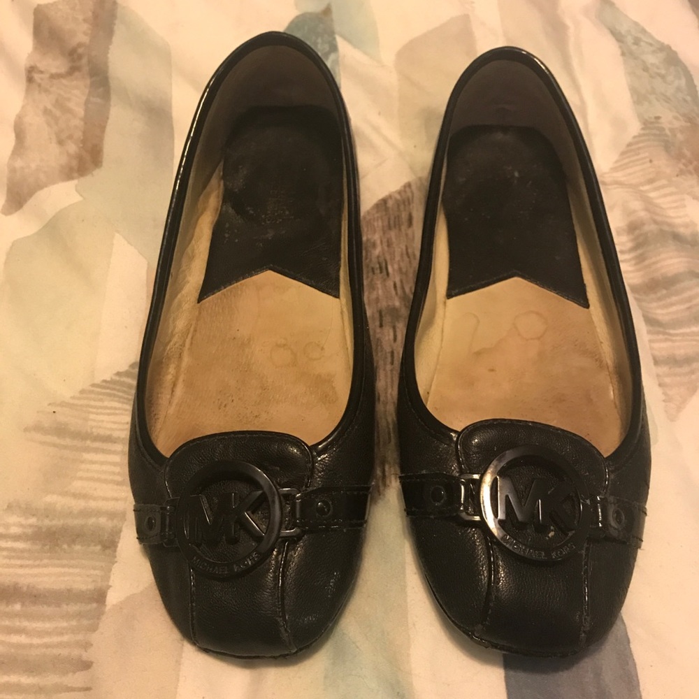 ⚡️SALE⚡️Michael Kors Flats
